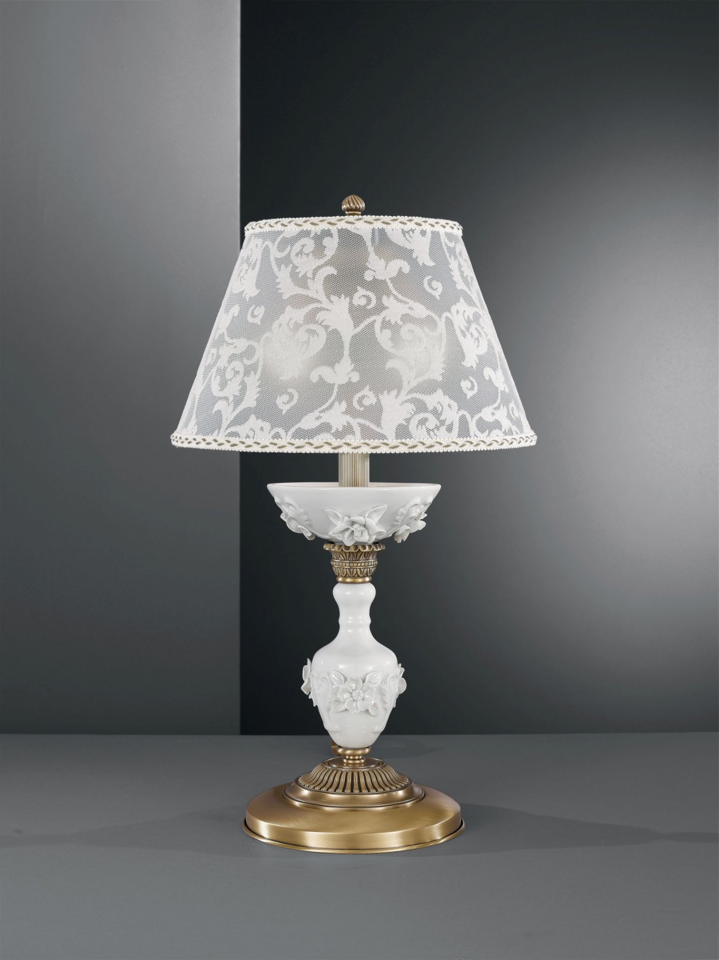 Lampade ceramica bianca: schuller ceramica lampada da tavolo ... Lampadari disegno Ottone