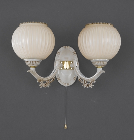Wall lamp 2 lights with blown ivory glass