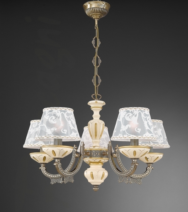 5 lights brass chandelier with lamp shades. L.7036/5