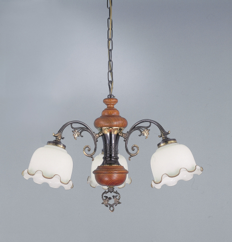 Classic chandelier with three lights. Mod. L.2256/3