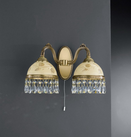 Wandleuchte   aus Messingguss. Code A.6206/2
