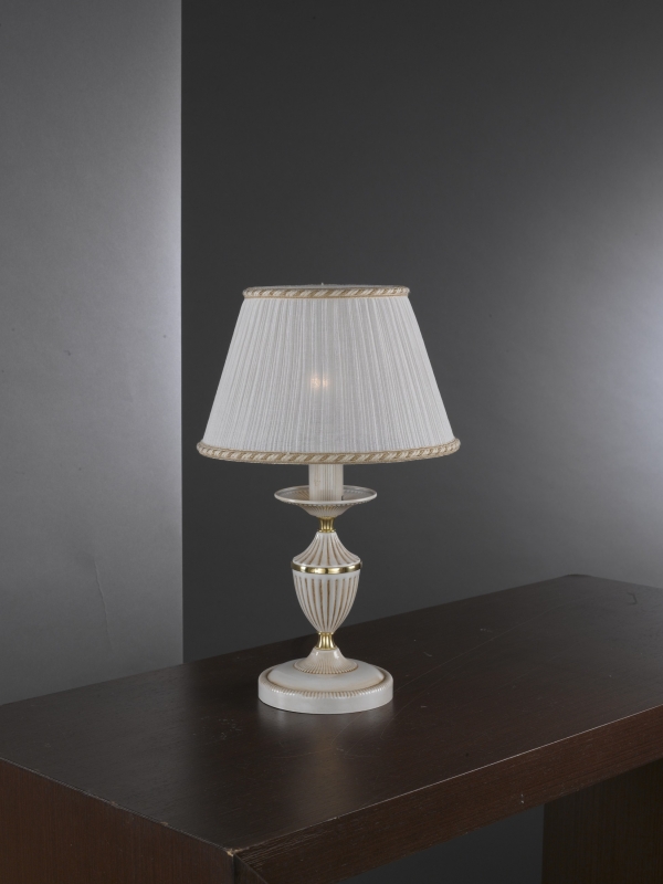 Kleine Nachttischlampe aus antik Weiss Messing mit Lampenschirm